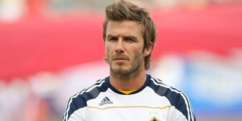 Cầu thủ David Beckham sở hữu vẻ ngoài lịch lãm, phong thái quý ông
